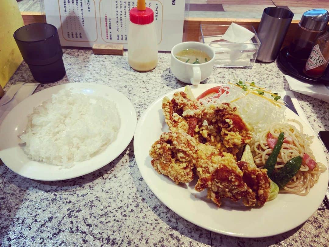 進祐哉のインスタグラム：「全ての唐揚げに感謝🙏」