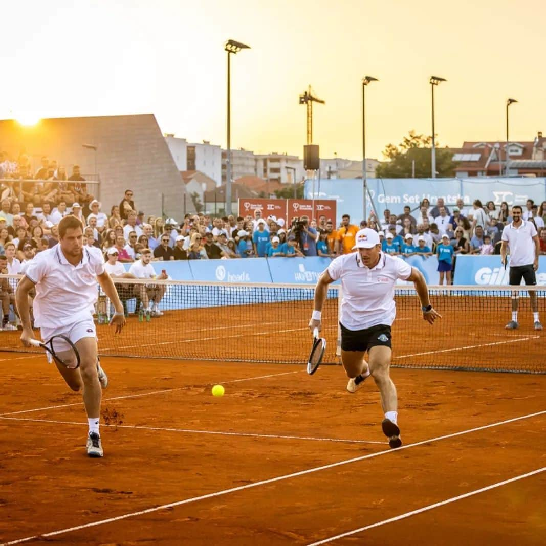 マリン・チリッチさんのインスタグラム写真 - (マリン・チリッチInstagram)「ZADAR - THANK YOU!  So proud for another successful GemSetHrvatska event! 🎾🎾   Thank you to the athletes who made this event so special. Thank you to my @marincilicfoundation team, friends and volunteers who worked tirelessly over the last few months to make this day amazing. Thank you to our sponsors and everyone who supported this beautiful cause - to provide a safe space for kids to play sports and have fun. I can’t wait to try out the new sports court in Stankovci!  ZADRE HVALA!  Preponosan sam na organizaciju još jednog izdanja GemSetHrvatska. 🎾🎾  Najveće hvala sportašima koji su izdvojili vrijeme u svom pretrpanom rasporedu kako bi uveličali ovo događanje i zaigrali tenis u cilju skupljanja sredstava za izgradnju sportskog igrališta za djecu.   Ipak, najveći doprinos dali su oni koji se ne vide - volonteri, organizacijski tim, brojni donatori i posjetitelji, vjerni partneri i dragi sponzori bez kojih sve ovo ne bi bilo moguće. 💙🧡  .  .  📸@EnvyCroatia @androtasovac @julienduvalphoto @samirckphoto  @croatiafulloflife #HEP #ZABA @vindija @proctergamble @podravka_hrvatska @falkensteinerhotels_hr @otp_banka @romerquelle_hr @groupama @humedpharma @kauflandhrvatska @langelica_hr @foreo_official @pbz.hr @telemach.hr #INAMAZIVA @visnjik.hr @armanibeauty @biteme.nutrition @kofer._ @babycentar_hrvatska @lavista_suites @sezonabzzzbriga @karma_restaurant_zadar @novatv_ @jutarnji.hr @headtennis_official  #GemSetHrvatska #gemsetcroatia」7月19日 5時13分 - marincilic