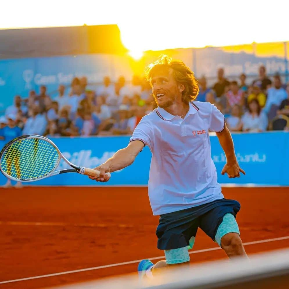 マリン・チリッチさんのインスタグラム写真 - (マリン・チリッチInstagram)「ZADAR - THANK YOU!  So proud for another successful GemSetHrvatska event! 🎾🎾   Thank you to the athletes who made this event so special. Thank you to my @marincilicfoundation team, friends and volunteers who worked tirelessly over the last few months to make this day amazing. Thank you to our sponsors and everyone who supported this beautiful cause - to provide a safe space for kids to play sports and have fun. I can’t wait to try out the new sports court in Stankovci!  ZADRE HVALA!  Preponosan sam na organizaciju još jednog izdanja GemSetHrvatska. 🎾🎾  Najveće hvala sportašima koji su izdvojili vrijeme u svom pretrpanom rasporedu kako bi uveličali ovo događanje i zaigrali tenis u cilju skupljanja sredstava za izgradnju sportskog igrališta za djecu.   Ipak, najveći doprinos dali su oni koji se ne vide - volonteri, organizacijski tim, brojni donatori i posjetitelji, vjerni partneri i dragi sponzori bez kojih sve ovo ne bi bilo moguće. 💙🧡  .  .  📸@EnvyCroatia @androtasovac @julienduvalphoto @samirckphoto  @croatiafulloflife #HEP #ZABA @vindija @proctergamble @podravka_hrvatska @falkensteinerhotels_hr @otp_banka @romerquelle_hr @groupama @humedpharma @kauflandhrvatska @langelica_hr @foreo_official @pbz.hr @telemach.hr #INAMAZIVA @visnjik.hr @armanibeauty @biteme.nutrition @kofer._ @babycentar_hrvatska @lavista_suites @sezonabzzzbriga @karma_restaurant_zadar @novatv_ @jutarnji.hr @headtennis_official  #GemSetHrvatska #gemsetcroatia」7月19日 5時13分 - marincilic