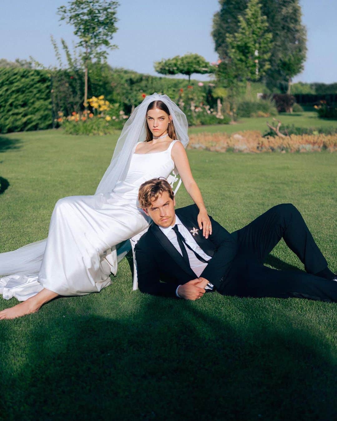 Vogueさんのインスタグラム写真 - (VogueInstagram)「@realbarbarapalvin and @dylansprouse are married! The couple tied the knot in Hungary—Barbara's home country—on her parent's property, Harlekin Birtok, which doubles as an event venue, surrounded by family and friends. Barbara and Dylan plan to celebrate with a larger wedding in California in the fall. "This past weekend was supposed to be an intimate event, but we ended up having 115 guests in the end because there are a lot of people we care about, and we wanted them all to be there," says Barbara Palvin Sprouse.  Tap the link in our bio for an exclusive look inside the couple's wedding. Video produced by @bencebarsony DPs @marksventure, @niko.graphy, @gezavadas  Editing @janovitsb  Photos: @eskuvoifotosom, @theReduster, and @bencebarsony.」7月19日 5時37分 - voguemagazine