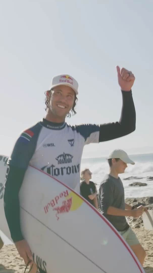 世界プロサーフィン連盟（WSL）のインスタグラム：「Highlights from an epic day 3 of the #CoronaOpenJBay! 🇿🇦 Tune in for a potential Finals Day: July 19 | 7:15 am SAST  @corona @kougamunicipality」