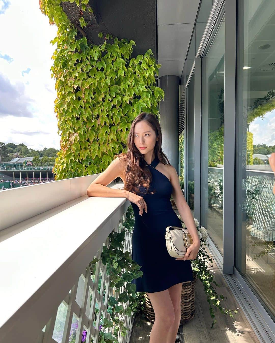 クリスタルさんのインスタグラム写真 - (クリスタルInstagram)「@ralphlauren @wimbledon 💚🎾」7月19日 6時55分 - vousmevoyez