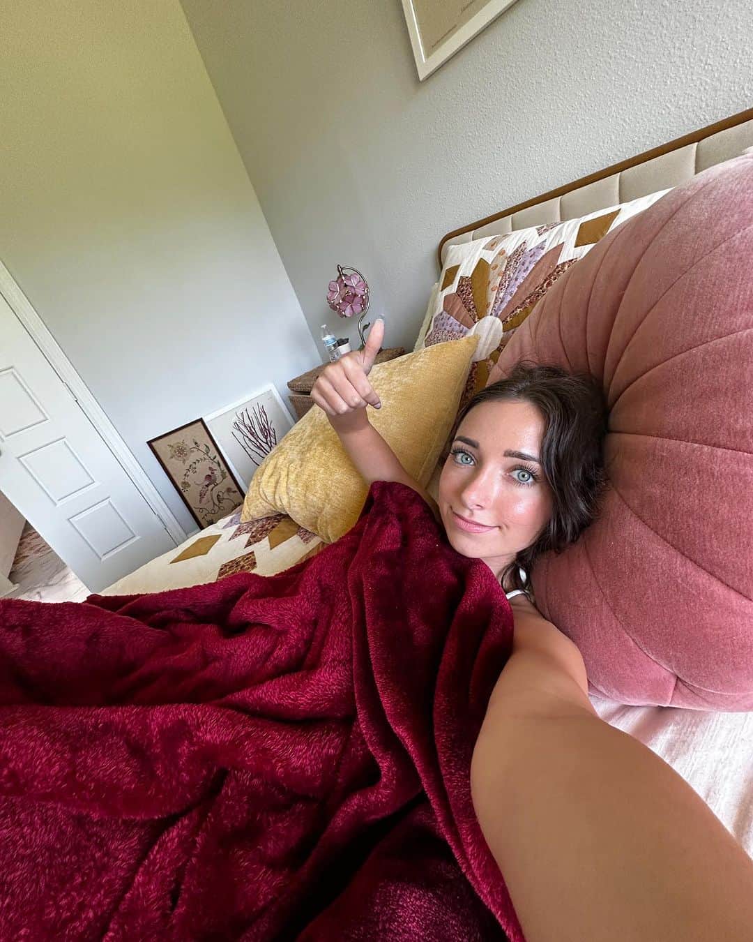 Brooklyn and Baileyのインスタグラム：「POV: you are me for a week」