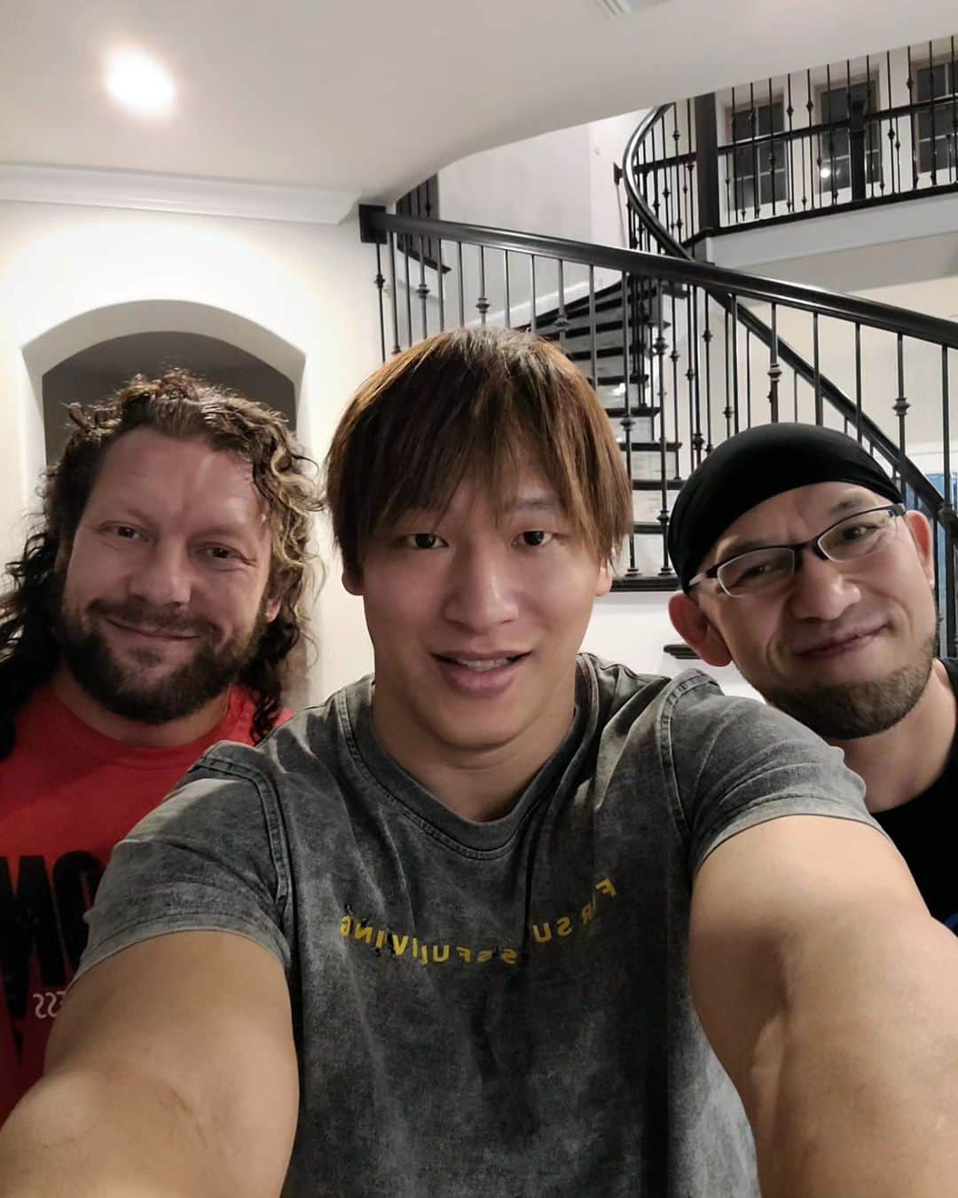 のインスタグラム：「DDT Family reunited!」