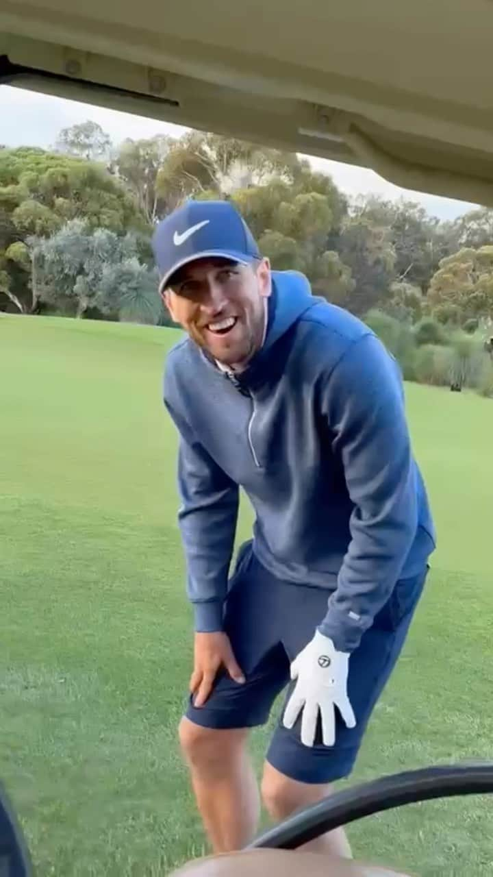 ハリー・ケインのインスタグラム：「Golf. Australia style. 🦘⛳」