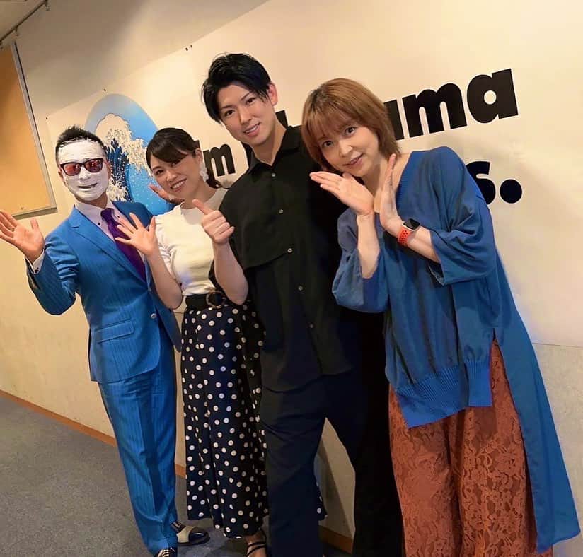 小林アナさんのインスタグラム写真 - (小林アナInstagram)「今夜のFMヨコハマ「TANSAN HOUR  今夜もシュワシュワ」は 炭酸タカラジェンヌ初嶺麿代さんの「ヘルシー ビューティー ハッピー講座」第30回  先月に引き続きご主人の夢之丞さんも スタジオにゲストとしてお迎えしました！ お楽しみに！  26:30から！  #今夜もシュワシュワ」7月19日 18時53分 - genkobiribiri