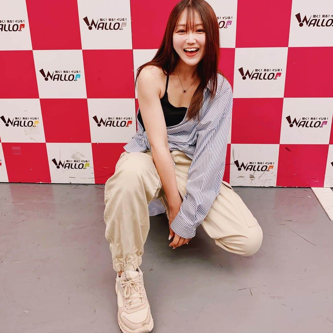 藤田早希さんのインスタグラム写真 - (藤田早希Instagram)「そろそろ夏服調達せねば。 ワロップのこのシャツの巻き方好きなんだけど 理解されないんだろうなー🫠. . ☆☆☆☆☆☆☆☆☆☆☆☆☆☆☆☆☆☆☆☆☆☆☆. .  I need to get my summer clothes soon. I like the way Wallop wraps this shirt You won't understand. .  이제 여름 옷을 조달하지 않으면. 왈럽의 셔츠를 감는 법을 좋아하지만 이해되지 않을거야 - 🫠. . ☆☆☆☆☆☆☆☆☆☆☆☆☆☆☆☆☆☆☆☆☆☆☆. . . .  #初恋村 #ライブ #リモート配信 #リモート配信ライブ #初恋タロー 様 #コントしちゃらんね . . .」7月19日 18時05分 - sakifujita