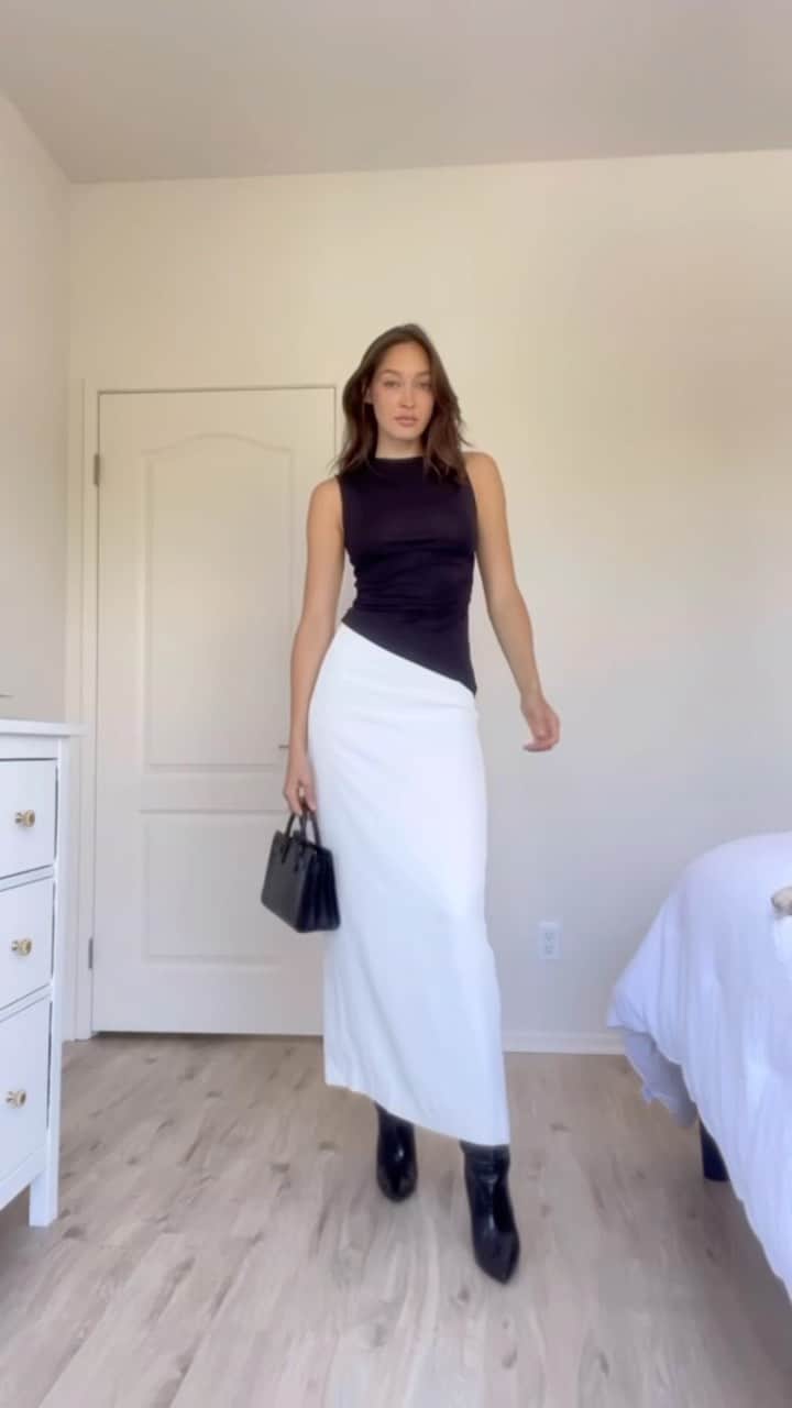 KOOKAI のインスタグラム：「We love @edenbristowe in the Alannah Top & Oyster Midi Skirt •• Shop the look in boutiques and online #kookai」