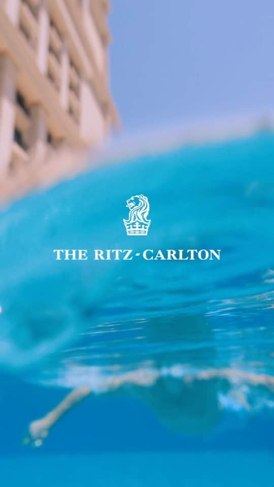 リッツ・カールトンのインスタグラム：「Perfect poolside days made for a season in the sun — take the plunge at The Ritz-Carlton, #Amman.」