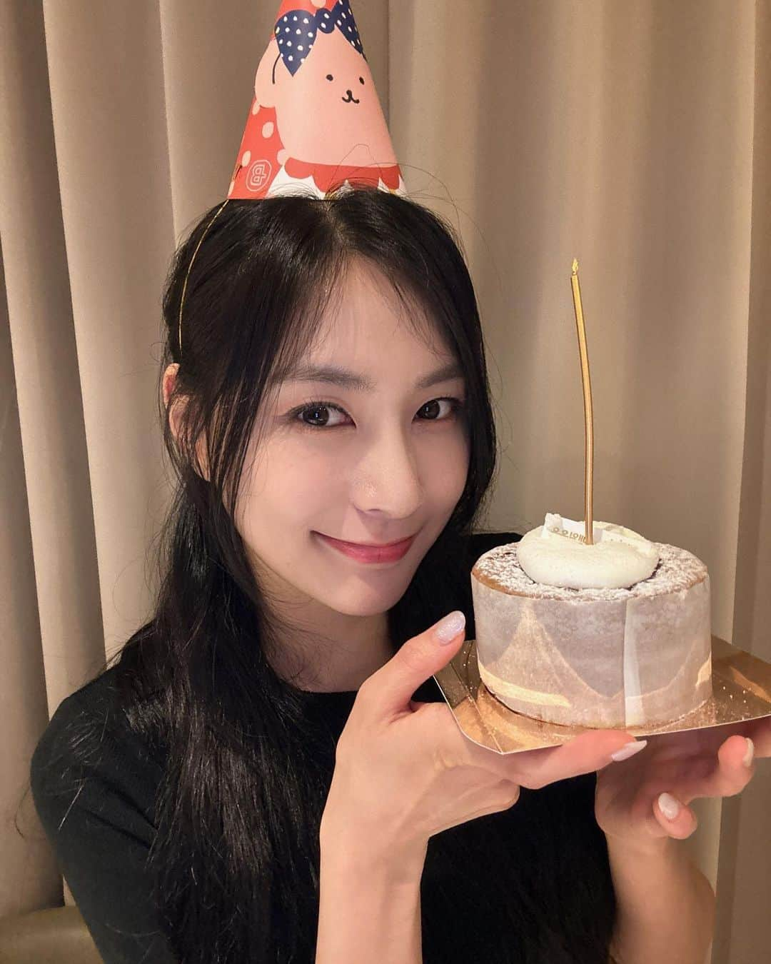 オ・ハヨンさんのインスタグラム写真 - (オ・ハヨンInstagram)「💛Happy BBANG's Day💛」7月19日 11時46分 - _ohhayoung_