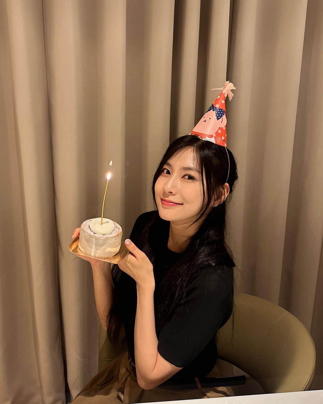 オ・ハヨンのインスタグラム：「💛Happy BBANG's Day💛」