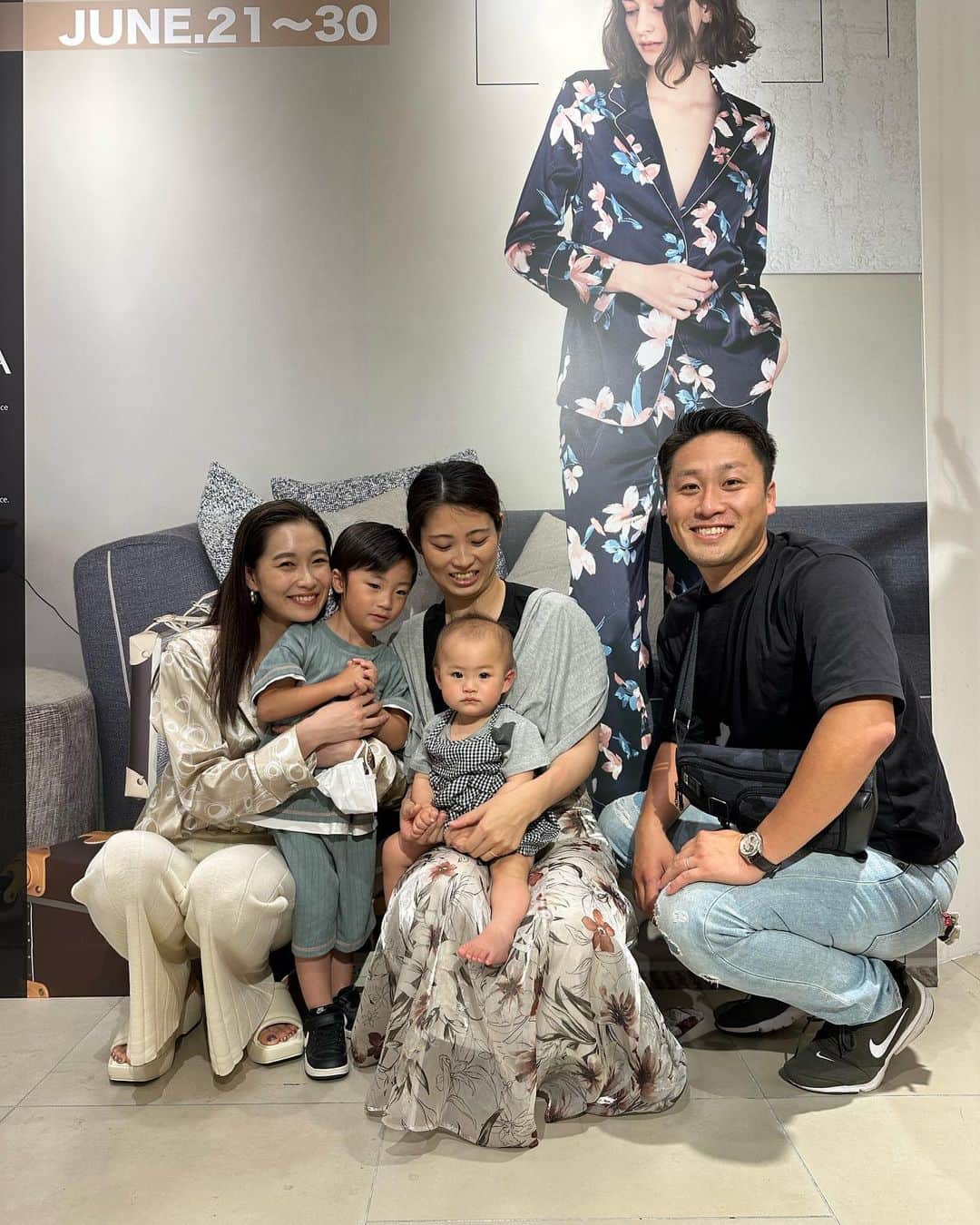 谷川りさこさんのインスタグラム写真 - (谷川りさこInstagram)「先日私が参加させて頂いた @biyoma_official  の第二弾のイベントが 渋谷スクランブルスクエアで開催されています  春夏の新作商品や今後の新作商品などもフルラインナップで 用意されているのでお時間があれば是非立ち寄ってみてくださいね  BIYOMA Shibuya Scramble Square Event開催  会期：6/24(sat) ~10/22(sun) 営業時間：10:00 - 21:00 場所：渋谷スクランブルスクエア4階  #biyoma #popup #スクランブルスクエア」7月19日 13時16分 - risakoko