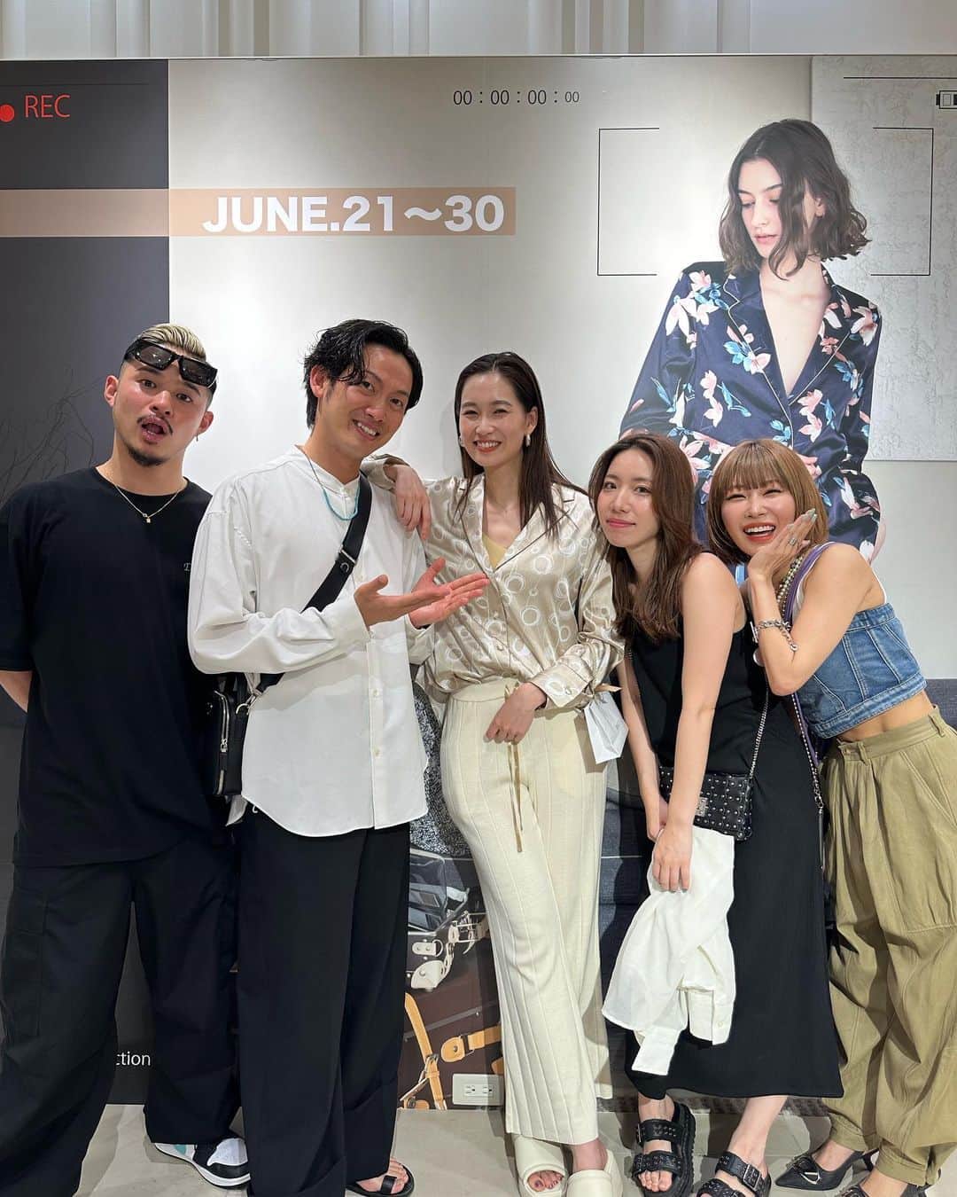 谷川りさこさんのインスタグラム写真 - (谷川りさこInstagram)「先日私が参加させて頂いた @biyoma_official  の第二弾のイベントが 渋谷スクランブルスクエアで開催されています  春夏の新作商品や今後の新作商品などもフルラインナップで 用意されているのでお時間があれば是非立ち寄ってみてくださいね  BIYOMA Shibuya Scramble Square Event開催  会期：6/24(sat) ~10/22(sun) 営業時間：10:00 - 21:00 場所：渋谷スクランブルスクエア4階  #biyoma #popup #スクランブルスクエア」7月19日 13時16分 - risakoko