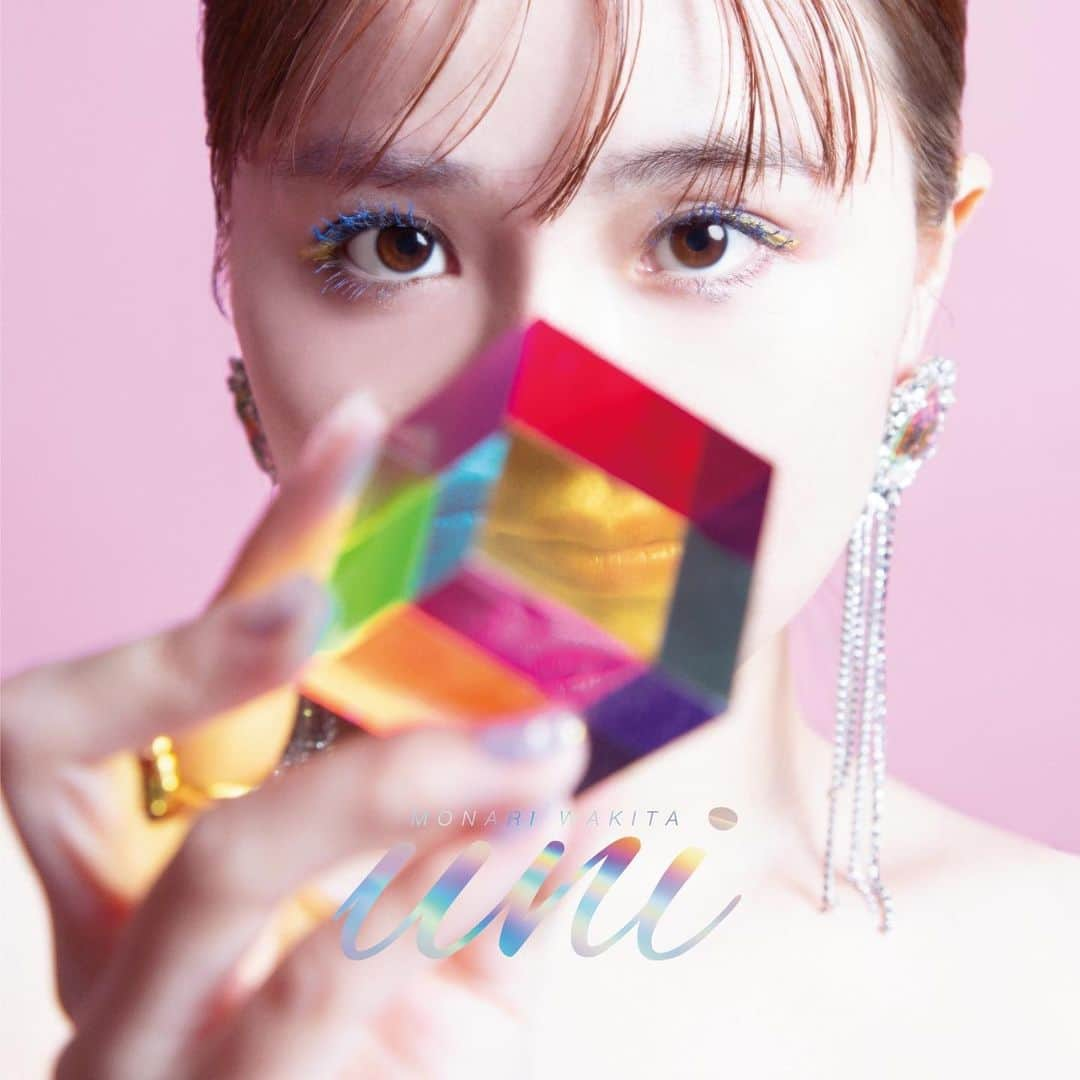 脇田もなりのインスタグラム：「4th Album『UNI』9/6(水) release！！決定しました✨  4年ぶりのアルバム。。。 完成しました！！！😭 色んな事を感じて思うままに作りました🌴✨🌈🧜‍♀️🌏 発売楽しみにしててね☆ 詳細はHPへ！  📷 @yusuke_yoshinaga   MONARI WAKITA “UNI” Release Party  ◼︎9/17 大阪NOON ◼︎9/23 代官山SPACE ODD  ◆LIVE @dorian_dorian  @_kayo_chaaan_   #2023 #9月6日 #uni #release#jpop #4thalbum #🌴 #🌈 #✨ #🧜‍♀️ #🌏」