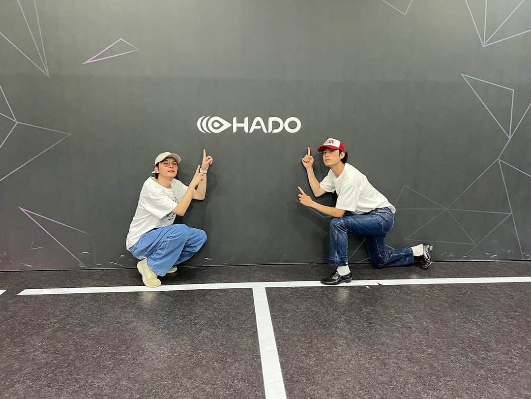 樫尾篤紀さんのインスタグラム写真 - (樫尾篤紀Instagram)「隼也とHADO体験してきました！ 22日ホリプロアクターズライブで お会いしましょう！」7月19日 19時03分 - kashioatsuki