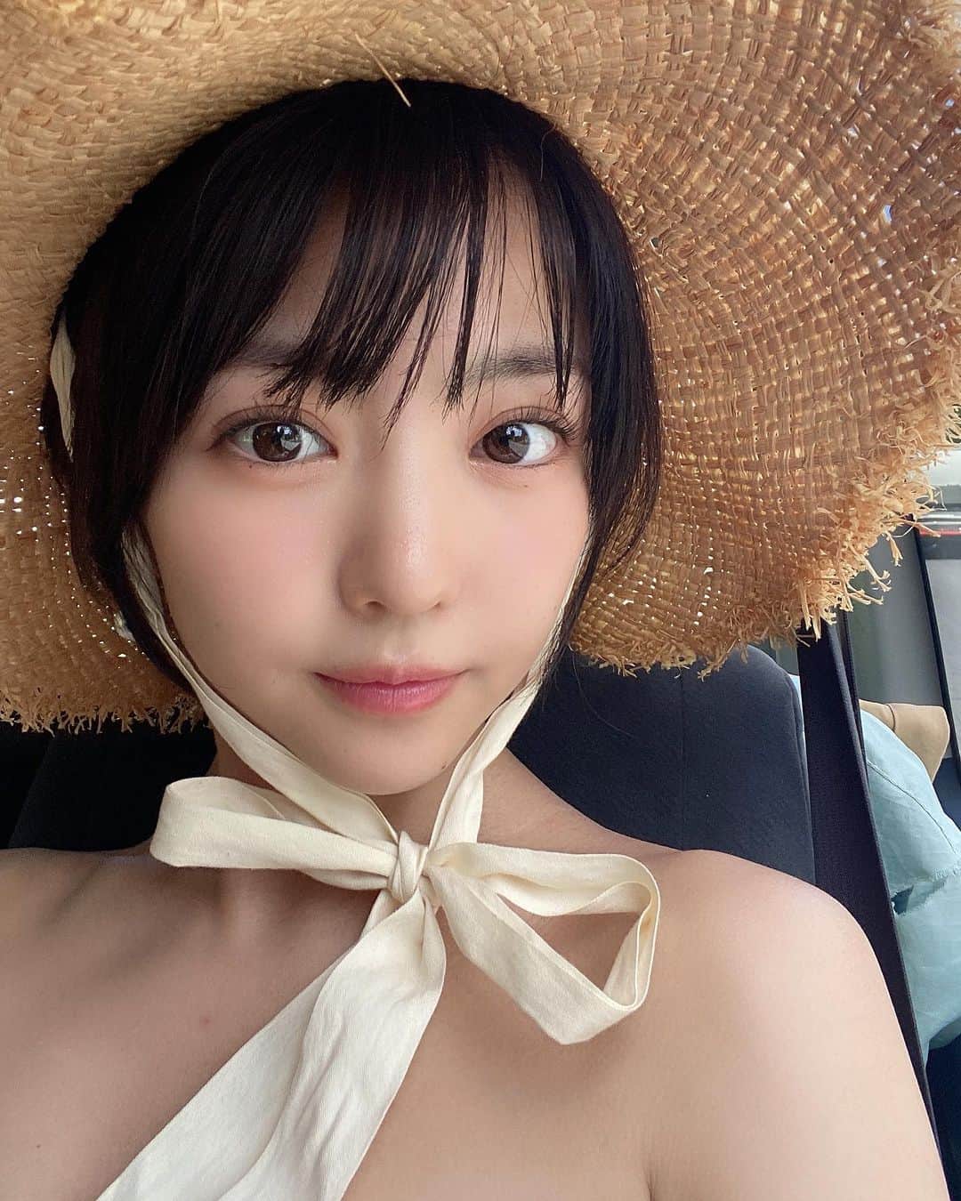 佐々木萌香さんのインスタグラム写真 - (佐々木萌香Instagram)「. 「佐々木萌香1st写真集 いちばん。」 7/29（土）の発売まで ...