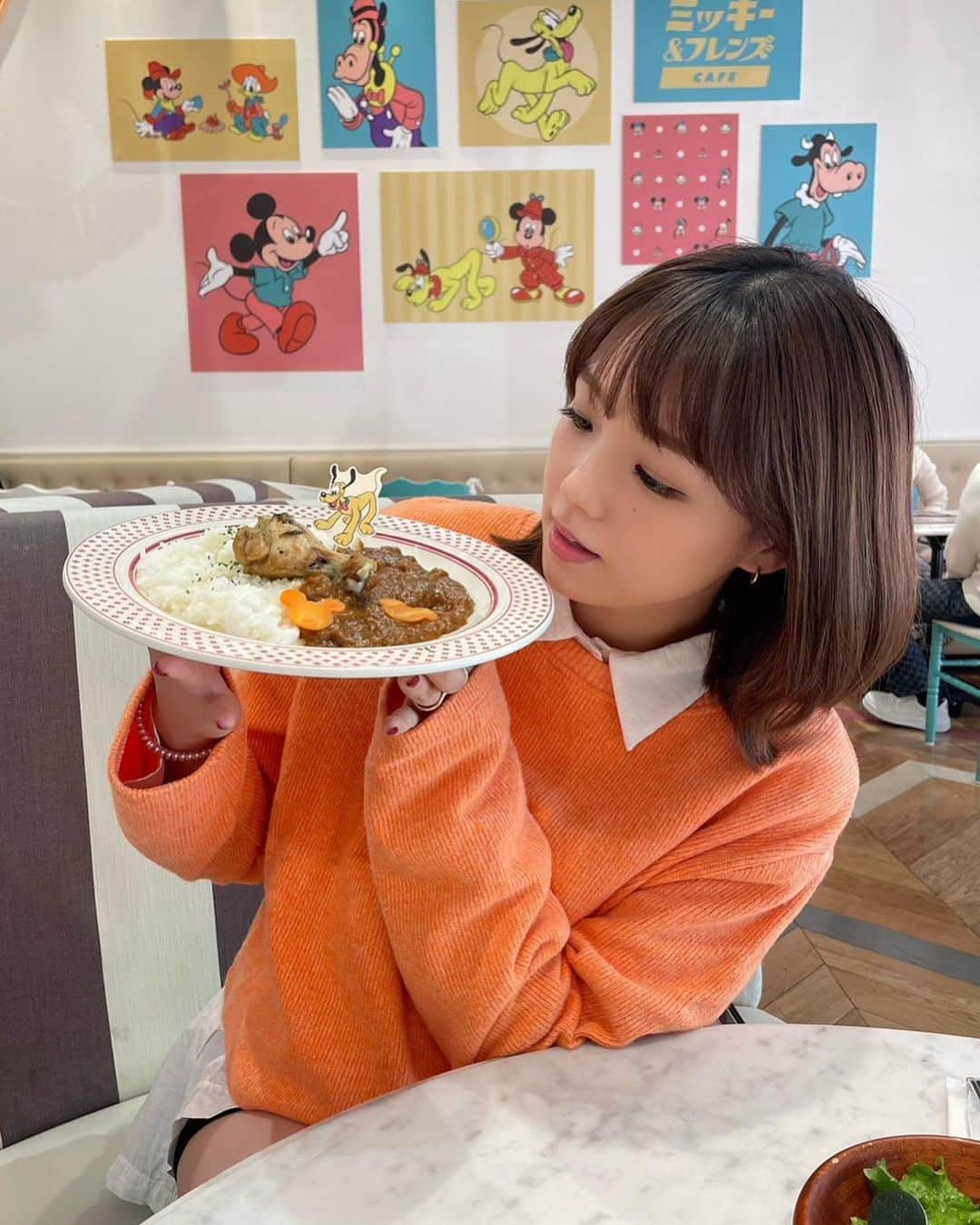 篠崎愛のインスタグラム：「OH MY CAFE #思い出投稿」