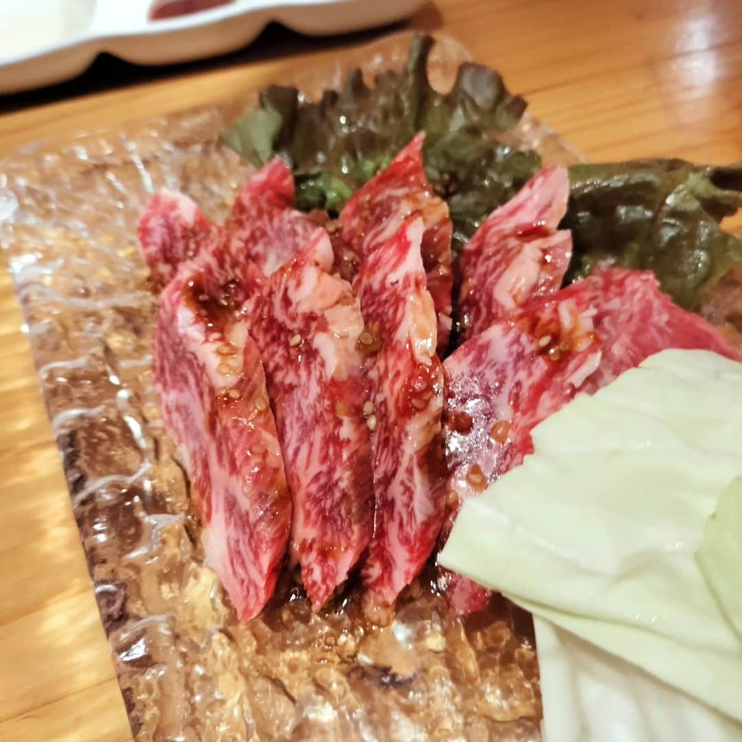 柳瀬アビーのインスタグラム：「石垣牛の焼肉が食べれるお店⁡ ⁡【大昌園】🐮⁡ ⁡2023年に出来たばかりのお店で⁡ ⁡お肉も美味しいし、店内も超綺麗✨⁡ ⁡⁡ ⁡#石垣島#石垣牛#焼肉#大昌園#飯テロ#japan#okinawa#ishigaki#yummy#bbq#likeforlikes#instagood」