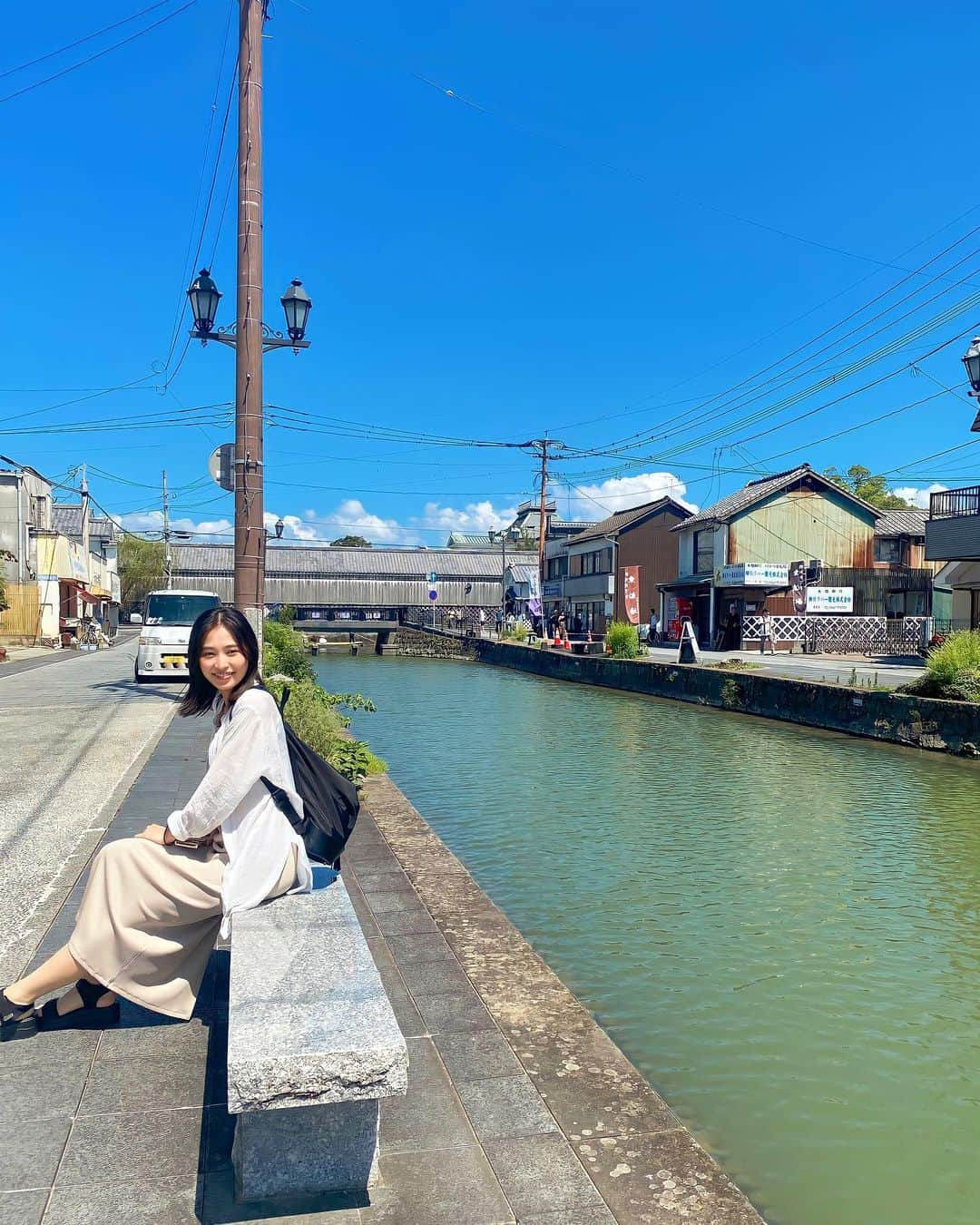 前田友香のインスタグラム：「お天気良くて最高やった☀︎  柳がない柳川🚣 ただいま 進化中なのです✨  #福岡観光 #柳川  #沖端 #城下町」