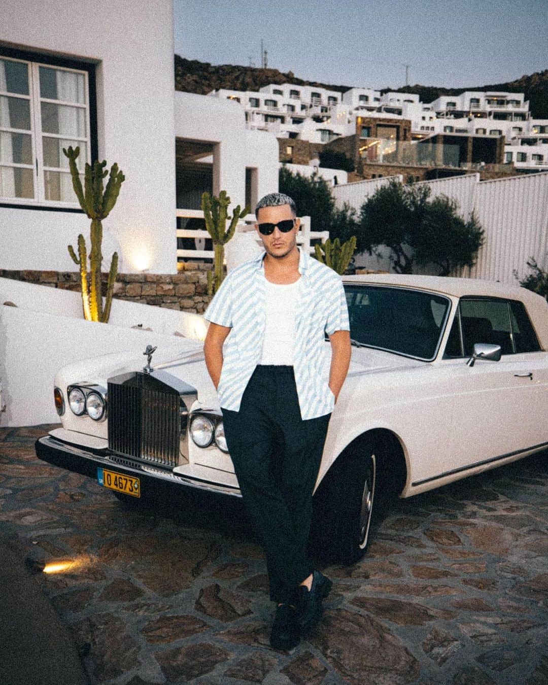 DJスネークのインスタグラム：「Good vibes or Goodbyes 🇬🇷」