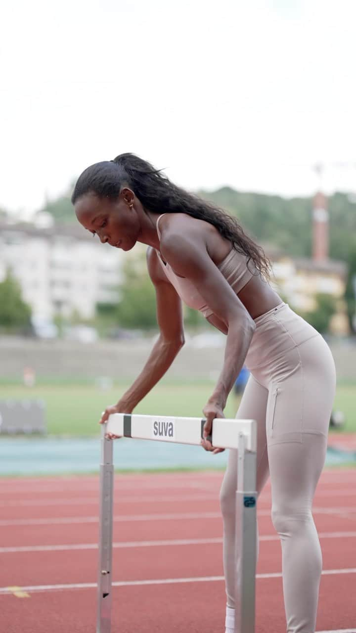 ダリラ・ムハマドのインスタグラム：「@dalilahmuhammad_ getting ready for tomorrow 🔥  #spitzenleichathletik #sll #luzern #lucerne #athletes #trackandfield #dalilahmuhammad   🎥: @athle.ch」