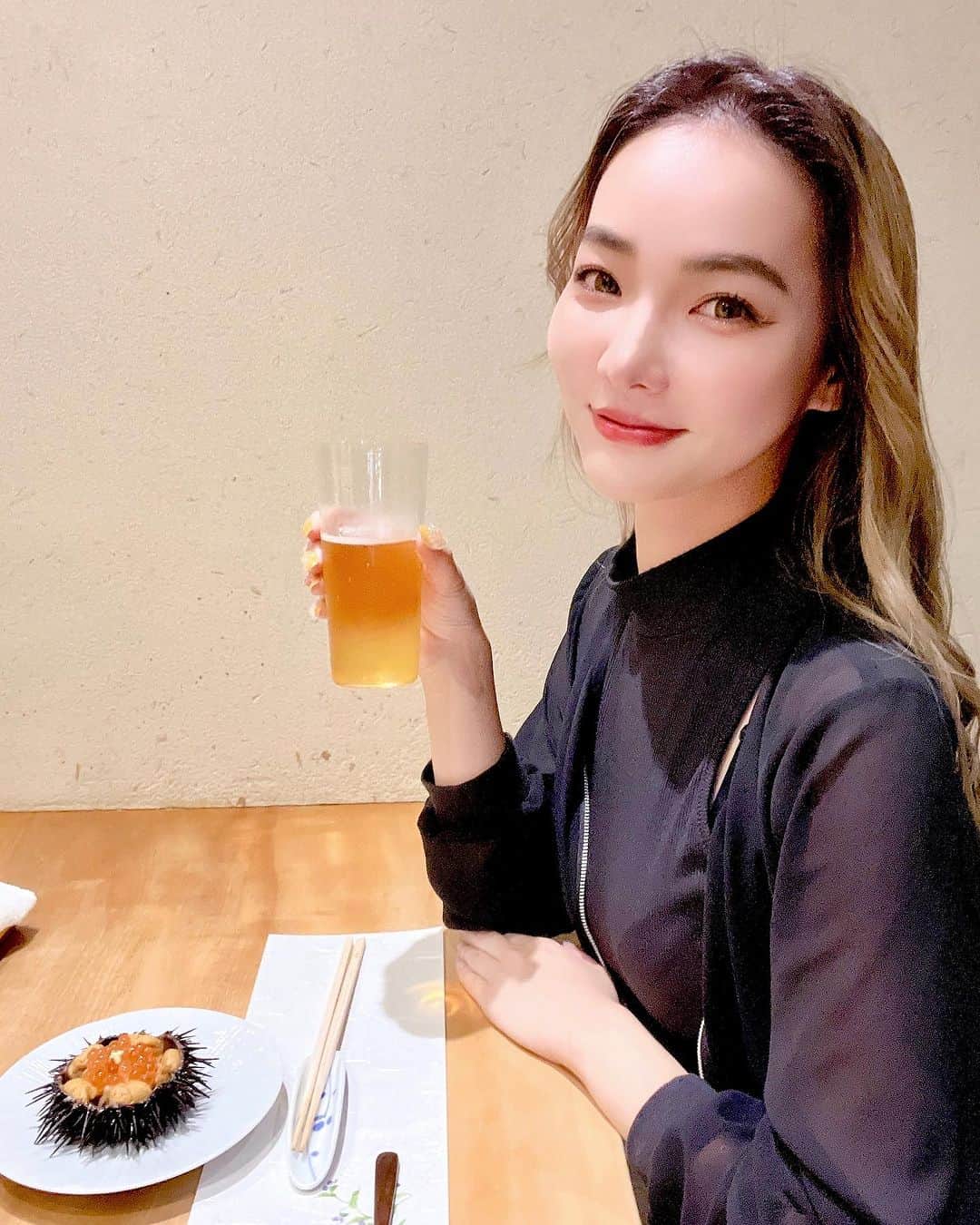 のインスタグラム：「🌈 久しぶりのはる真で雲丹がオシャレすぎて直ちに写真に納めてもらった🥹💕 今まで食べた雲丹の中で1番美味しかった🥹💕 プリン体最高（⸝⸝o̴̶̷̥᷅ ̫ o̴̶̷̥᷅⸝⸝） 🌈 #はる真  #雲丹  #長野市」