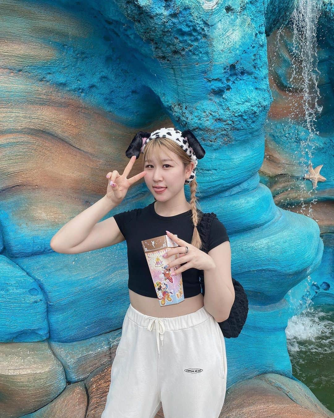 かれん（古賀かれん）さんのインスタグラム写真 - (かれん（古賀かれん）Instagram)「Disney Sea 🪼🏝️🩵🐶 ﾁｷﾝ美味しかった🍗」7月19日 19時59分 - lgm_karen_official