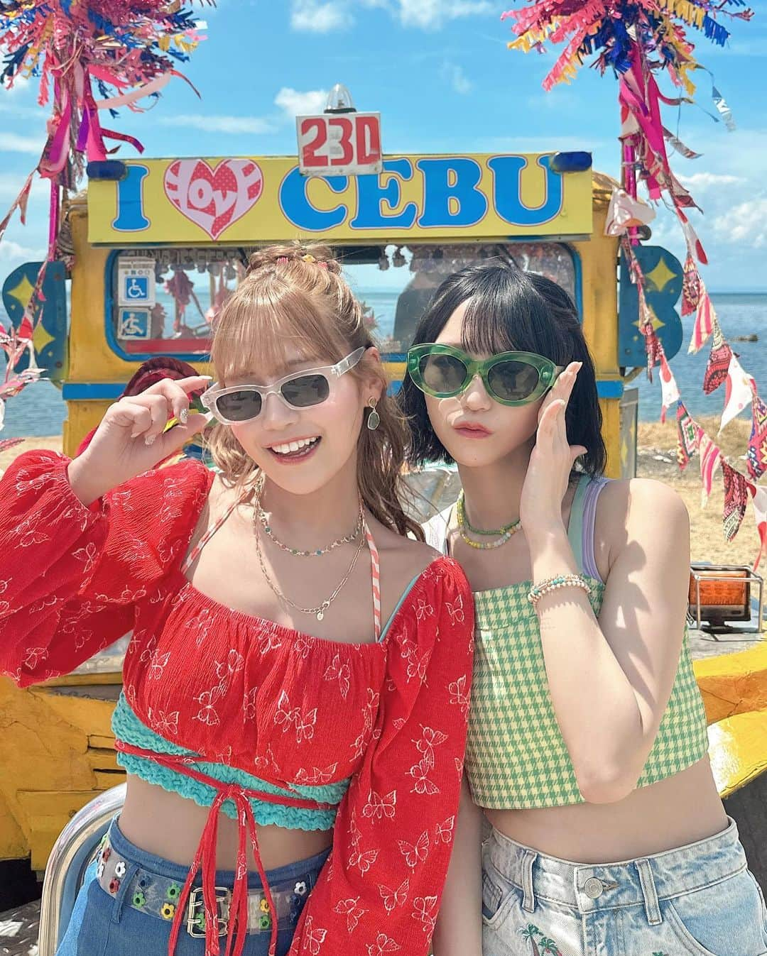 諸橋沙夏さんのインスタグラム写真 - (諸橋沙夏Instagram)「本日、14th single ナツマトペ  発売となりました！！ ⁡ みんなのもとに行ったかなー？ お迎えしてくれたかなー？？ ⁡ 夏、沢山思い出作ろうね🏖☀️ ⁡ ⁡ #イコラブ  #ナツマトペ」7月19日 21時00分 - morohashi_sana