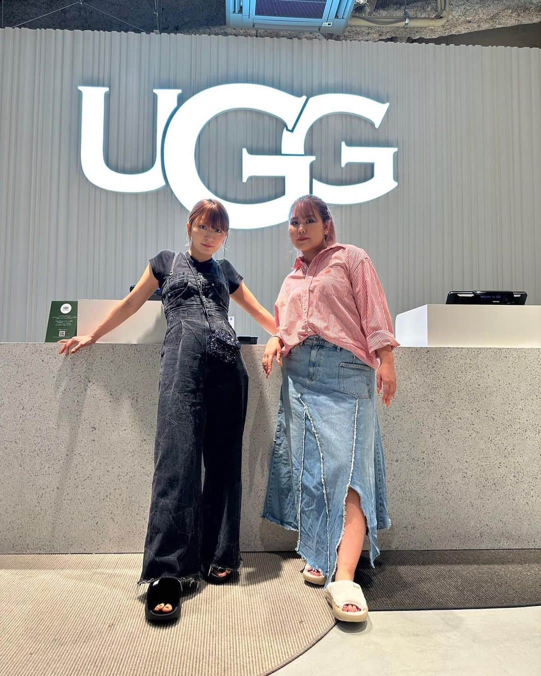 平成フラミンゴさんのインスタグラム写真 - (平成フラミンゴInstagram)「カリスマになれるUGG TOKYO FLAGSHIP STORE。  #UGG原宿 #UGGサンダル #pr  @uggjapan」7月19日 20時34分 - heiseiflamingo