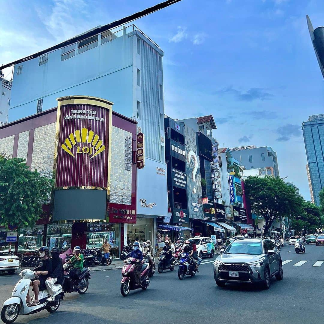 ホヤさんのインスタグラム写真 - (ホヤInstagram)「Vietnam💛」7月19日 21時00分 - isayhousayya