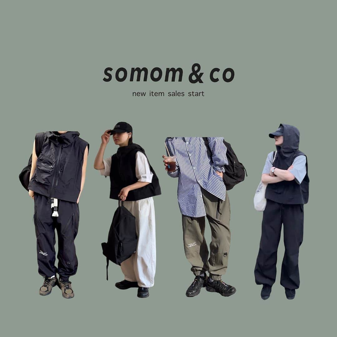 さいとうなるさんのインスタグラム写真 - (さいとうなるInstagram)「🕰  本日22:00〜@somom_and_co の新作が販売スタートします☺️✨ チェックがまだの方は ぜひ、サイトを覗いてみてください😎  ◽️foodie fisher vest price：¥9,100taxin size：free color：black  ◽️ wash tec pants price：¥7,600 taxin size：free color：black / khaki . . . #ootd#日々#シンプル#シンプルコーデ#メンズライク #夏コーデ#サムオム#somomandco#サムオムアンドコー#シティーポップ#シティボーイ #シティポップ#ストリートシック#ストリートコーデ #ストリート#アウトドアファッション#popey#ポパイ#cityboy#citystyle#ブラックベスト#ベストコーデ#フーディベスト#ナイロンパンツ#スウェット#jjjjound #jjjjoundnewbalance #newbalance #newbalance992」7月19日 20時57分 - naru060708