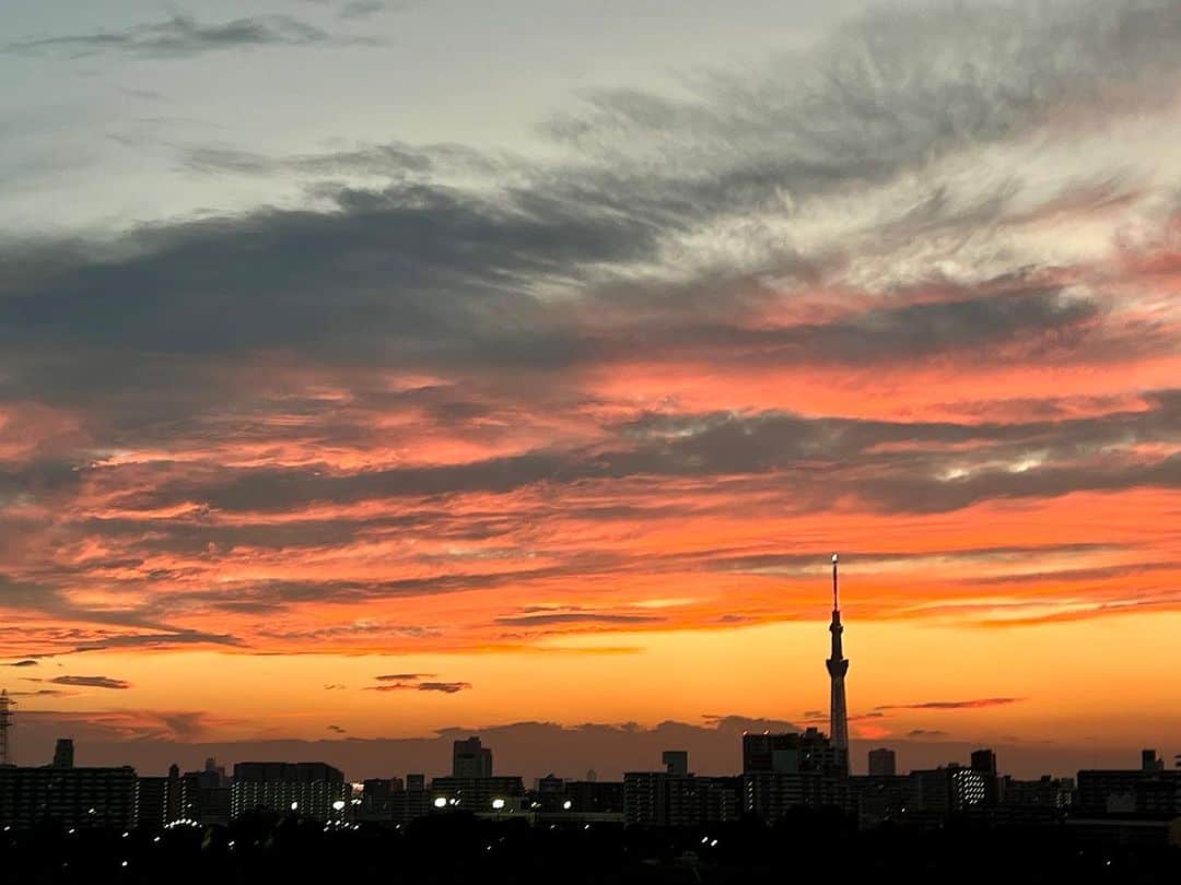 吉田由美のインスタグラム：「今日の夕景」