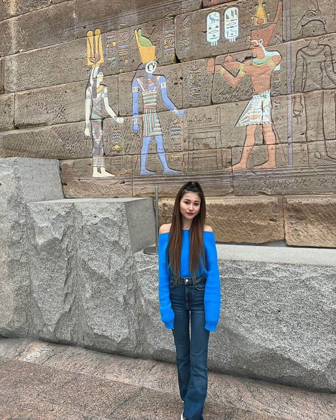 koyuのインスタグラム：「This place made me want to go to Egypt💙💙💙 I’ll definitely be visiting by the time next year 🥹💙 . #america #ny #nyc #museum #egypt #themetropolitanmuseumofart #themetropolitan #themetro」