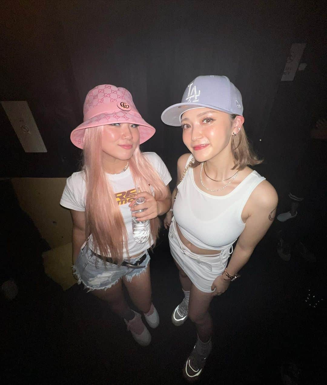 のインスタグラム：「大好きなLanaちゃんに 会えました💗💗 写真も撮っちゃった📷 Lanaちゃんありがと〜う！！ また、会えますように🤍🤍」