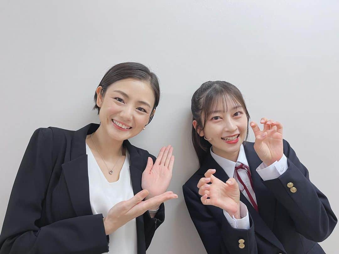 片山萌美さんのインスタグラム写真 - (片山萌美Instagram)「🚂💫  舞台【幕が上がる】  7月12日〜17日まで サンシャイン劇場にて  誰ひとり欠けることなく 駆け抜けました 共演した素敵な皆様とスタッフ様 なにより ご観劇いただいた皆様 ありがとうございました  ほとんどの公演が満席なのに おかげさまで 全ての公演が 定刻開演でした 本当に本当に 人に恵まれた作品です ありがとうございました✨  #舞台幕が上がる　 #サンシャイン劇場　 #池袋　 #moemikatayama」7月19日 22時57分 - moet_mi