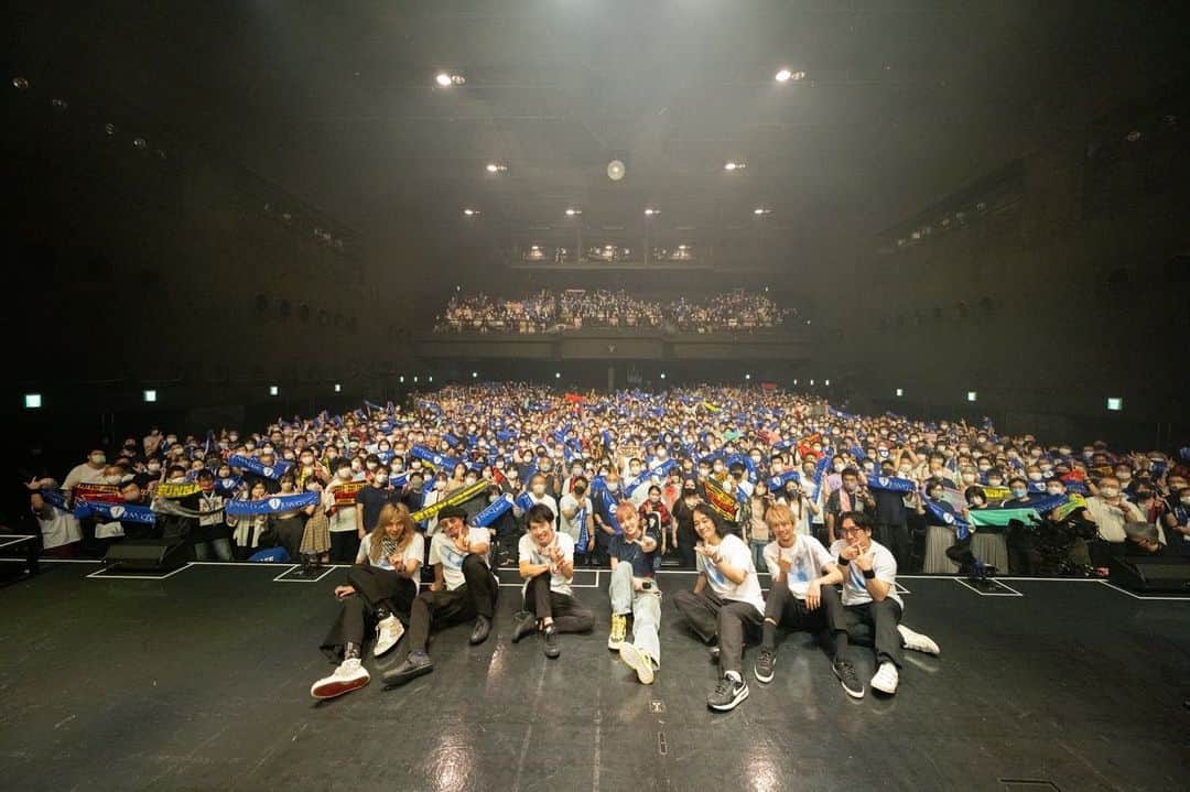 JUNNAのインスタグラム：「JUNNA ROCK YOU TOUR 2023 〜Dear...〜、千秋楽、東京公演、ありがとう👏🏻  特別な時間を私と過ごしてくれて、本当にありがとう。宝物です。  間違いなく、最高を更新したと、胸を張っていえるツアーでした。  また、絶対会おうね。大好き🫶🏻🫶🏻🫶🏻  #JUNNADearTOUR」