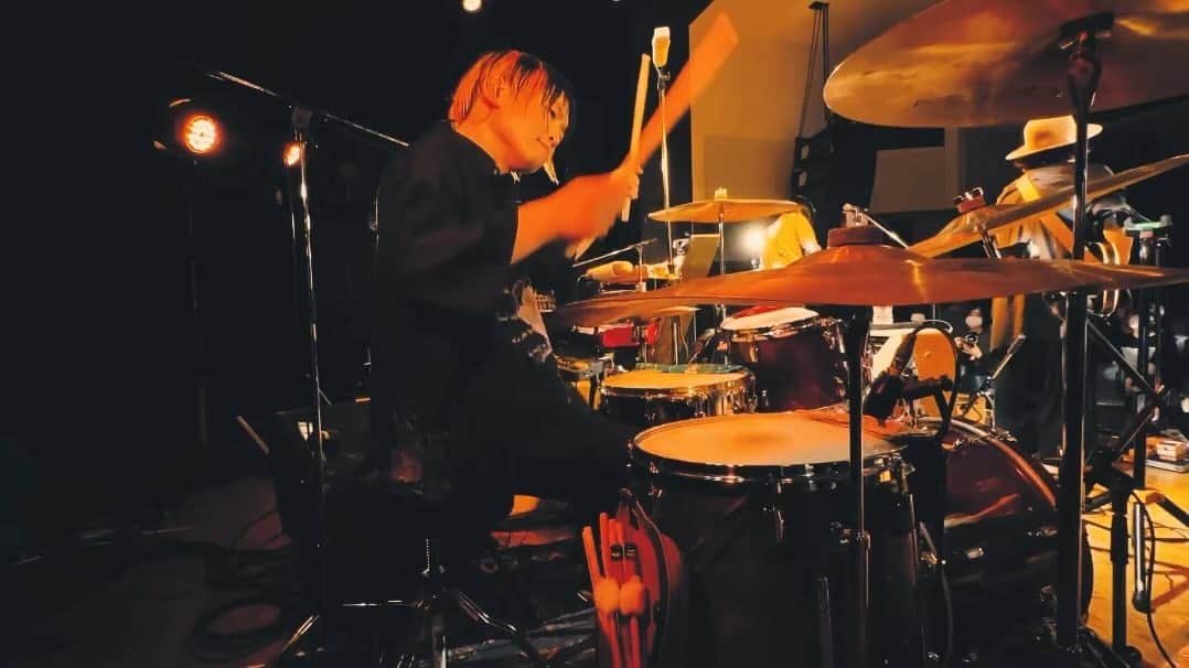 吉澤響のインスタグラム：「2023/5/5 umeda TRAD 『ぷれぜんと』/ セカイイチ  #セカイイチ #ドラム  #live #drums #drummers #gretschdrums #gretschdrummer #istanbulcymbals #promucodrumsticks #promuco」