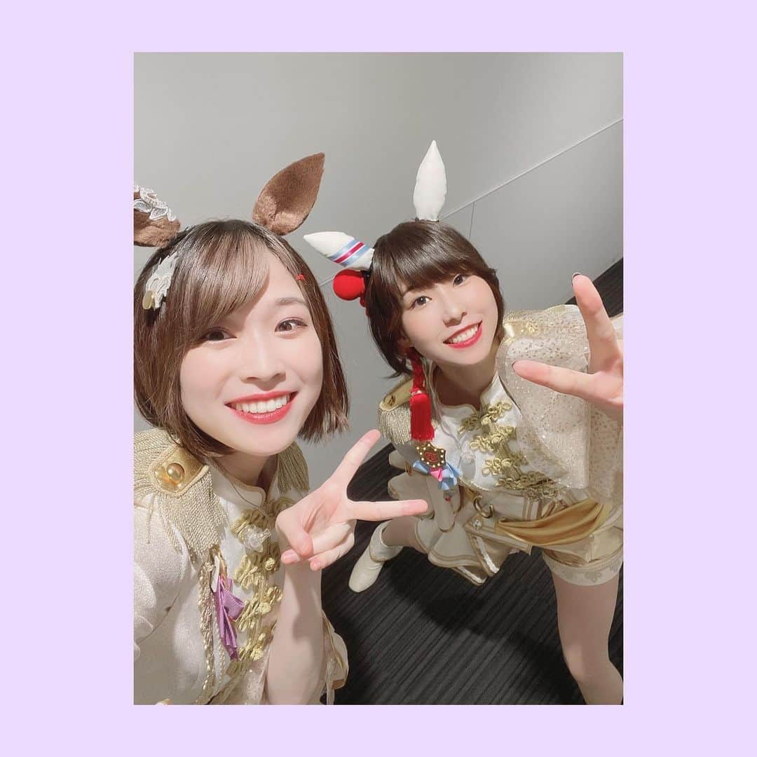 青山吉能さんのインスタグラム写真 - (青山吉能Instagram)「#0716 🐎🎤 ・ 思い出写真② 〜2ショットたち〜 ・ 本ちゃん ゆりな すみれさん だーみなさん そらまるさん なつみん ちささぁん はおちゃん ひなきちゃん 松岡 ・ 待機のタイミングが合わずやDAY2は撤収の時間もあったりで撮れずな方が多数😭ひーん 楽屋でも皆さん(というかゆりな)が本当に楽しくて、一生笑い声が響いていて愉快でした！ お写真以上の思い出があるってことサ ま、みんなにもちょっとは共有してやろう📷 ・ ・ #ウマ娘 #umamusume  #ウマ娘5th #ウマ娘5th横浜D2 #再投稿🙇‍♀️」7月20日 0時21分 - yopipinsta555