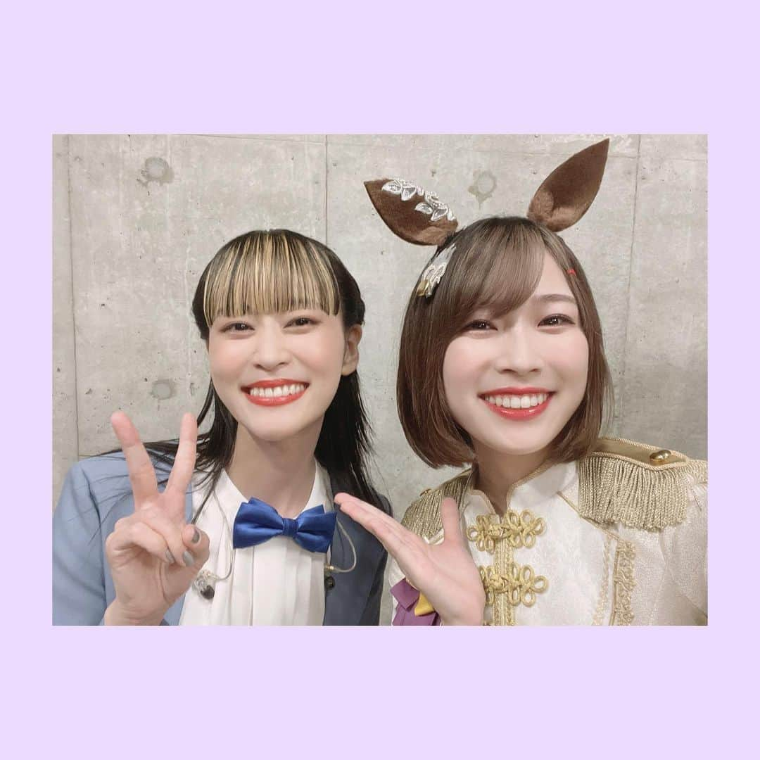 青山吉能のインスタグラム：「#0716 🐎🎤 ・ 思い出写真② 〜2ショットたち〜 ・ 本ちゃん ゆりな すみれさん だーみなさん そらまるさん なつみん ちささぁん はおちゃん ひなきちゃん 松岡 ・ 待機のタイミングが合わずやDAY2は撤収の時間もあったりで撮れずな方が多数😭ひーん 楽屋でも皆さん(というかゆりな)が本当に楽しくて、一生笑い声が響いていて愉快でした！ お写真以上の思い出があるってことサ ま、みんなにもちょっとは共有してやろう📷 ・ ・ #ウマ娘 #umamusume  #ウマ娘5th #ウマ娘5th横浜D2 #再投稿🙇‍♀️」