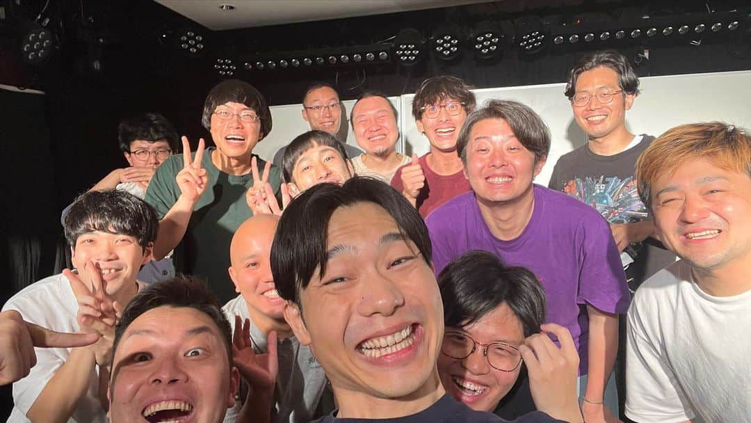 がんばる太郎さんのインスタグラム写真 - (がんばる太郎Instagram)「トーキョー破廉恥vol.9 あリがとうございました！！ ハッPーーー！！！  #沖縄出身  #人力舎  #ワタナベエンターテインメント  #浅井企画 #ケイダッシュステージ  #ユニットライブ #東京  #フジテレビ #アンパンマン #お笑いライブ  #お笑い好き  #池袋  #お笑いライブ  #お笑い芸人 #お笑い好きな人と繋がりたい  #お笑い  #ネギゴリラ #たろちゃんぺにぺに #ゼスト #バローズ #らびっとビーチ #さかざきまさき #アーシングステップ #なきっつらにT-REX #安心安全 #幸せのトナリ #がんばる太郎」7月20日 0時39分 - tarochanpaopao