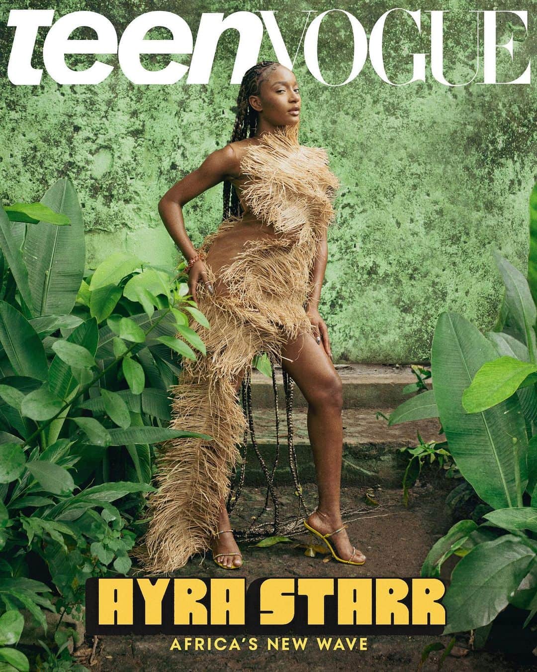Teen Vogueのインスタグラム：「It’s the next era for a new genre, and Teen Vogue’s July 2023 cover star Ayra Starr (@ayrastarr) is at the helm of the next era for a new genre — ready for whatever phase comes next. 🌟🎧  The 21-year-old Afrobeats artist sings about what she feels, what she’s seen, and what she wants. Her music is the soundtrack to her world, where the reality of overbearing societal standards are confronted by carefree rebellion. “I'm a voice for young girls around Africa — young Black girls. That's one thing that makes me know I'm doing something right with my music,” she says. #AyraStarr chats with @ivie.ani on the evolution of Afrobeats, uplifting young Black girls, and doing her own thing at the link in bio 💫  Creative Director: @adesamuel 🖋: @ivie.ani 📸: @stephen.tayo Stylist: @jahnaffah Producer: @adesamuel  Hair: @25thfairyhair  Makeup: @merakibyonome  Manicurist: @Kachynails  Prop Stylist: @desolafalomo」