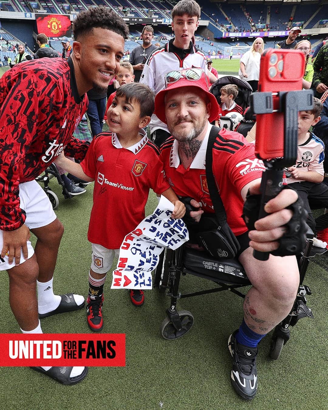 マンチェスター・ユナイテッドさんのインスタグラム写真 - (マンチェスター・ユナイテッドInstagram)「🏴󠁧󠁢󠁳󠁣󠁴󠁿 A great turnout at Murrayfield 😍🤳  #MUFC #ManUtd #UnitedForTheFans」7月20日 1時01分 - manchesterunited