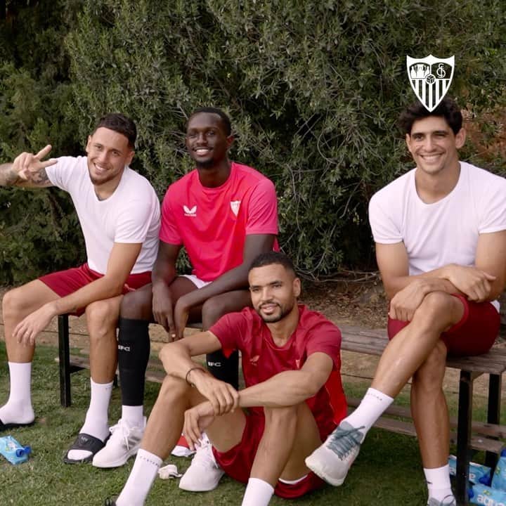 セビージャFCのインスタグラム：「🎥 Así vivimos el ✌🏻 partido de la pretemporada en Montecastillo. ⛳️  #WeareSevilla #NuncaTeRindas #preseason #sevillafc #sevilla」