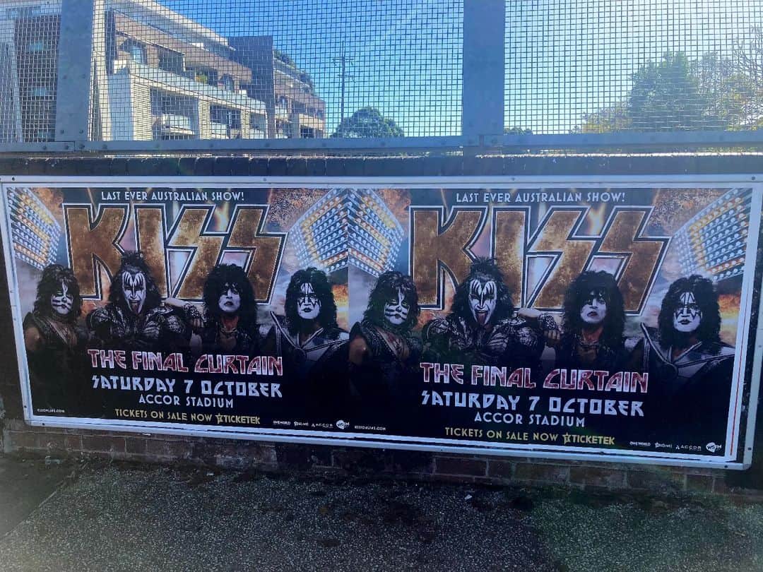 KISSのインスタグラム：「#SYDNEY, #AUSTRALIA Concert Billboard   Who's going to our final ever #Australian show - October 7th at Sydney’s Accor Stadium?  Get your tickets from Ticketek Australia.  Thanks to Mark Justin Mcnair for sharing with us.」
