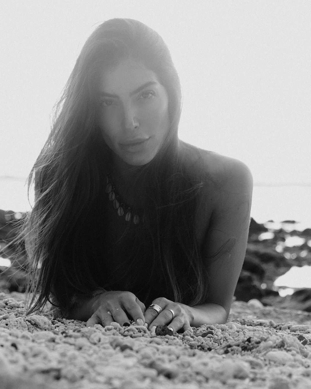 Rachel Apollonioのインスタグラム：「Born to be wild 🌴🤍」