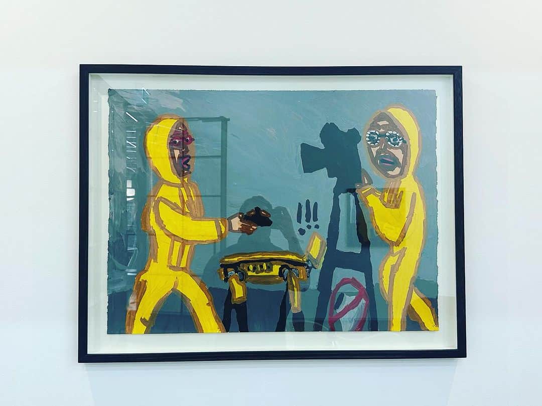 トームさんのインスタグラム写真 - (トームInstagram)「I also bought this work from @cathystaughton from @gertrudecontemporary @artsprojectaust that is darkly funny!   Catherine Bell and Cathy Staughton, aka The Two Cathies, have worked together on projects since The Portrait Exchange (2009), their first collaborative venture for Arts Project Australia. The creative partnership’s current project involves working exclusively with the infamous Boston Dynamics Robot ‘Spot’ during a six-month residency at RMIT Health Transformation Lab.   In the collaboration each artist performs as a muse for the other and their individual practices are strengthened. Broader contexts of intersectional feminism and social activism inform this method. Staughton paints portraits of Bell, and Bell produces video portraits to document their collaborative interaction. From this process, The Two Cathies produce separate artworks. For this collaboration, Staughton’s paintings and Bell’s videos are exhibited alongside each other and shown as one body of work.   The methodology challenges stereotypes about disability and works within a framework of feminist principles to demonstrate how lived experiences influence and align with identity politics in contemporary art. Bell’s silent films acknowledge that Staughton is hearing impaired and, for a brief time in history, the genre provided an inclusive experience for the deaf community to fully participate in the popular cultural form.  Dog Robot Space Star fuses art, film and technology. Bell’s Dadaist-inspired film explores the impact of COVID lockdowns on the creative psyche and the effect of prolonged, enforced, social isolation on marginalised and vulnerable communities. Staughton’s series of two-dimensional artworks investigate the artist’s passion for technology, and empathic relationship with ‘Spot’ the Boston Dynamics Robot. Situated together, the exhibition raises ethical questions about our duty of care to the technology that companions and serves us. Do we owe a debt of gratitude to the technological devices we bond with over extended periods of time? How should we respond when the technology we rely on malfunctions, becomes old and outdated, ceases and desists?」7月20日 5時05分 - tomenyc