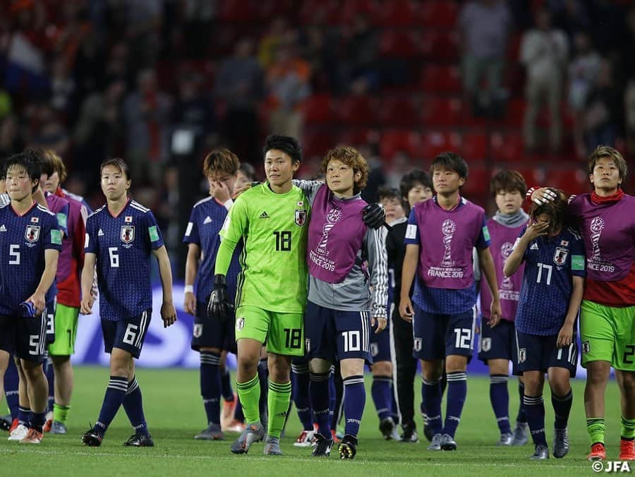 三浦成美さんのインスタグラム写真 - (三浦成美Instagram)「明日からW杯開幕⚽️  4年前のフランスW杯、めちゃくちゃ悔しかったけど、人生において間違いなく素晴らしい経験をした。  全てを含めてやっぱり特別な舞台だなと思います！  日本とNCのチームメイトを全力で応援します！🇯🇵  そして自分の試合もあるので、フォーカスしていい準備しよう👍  みなさん是非女子サッカー観てください👀  #wwc」7月20日 5時30分 - miura_narumi17