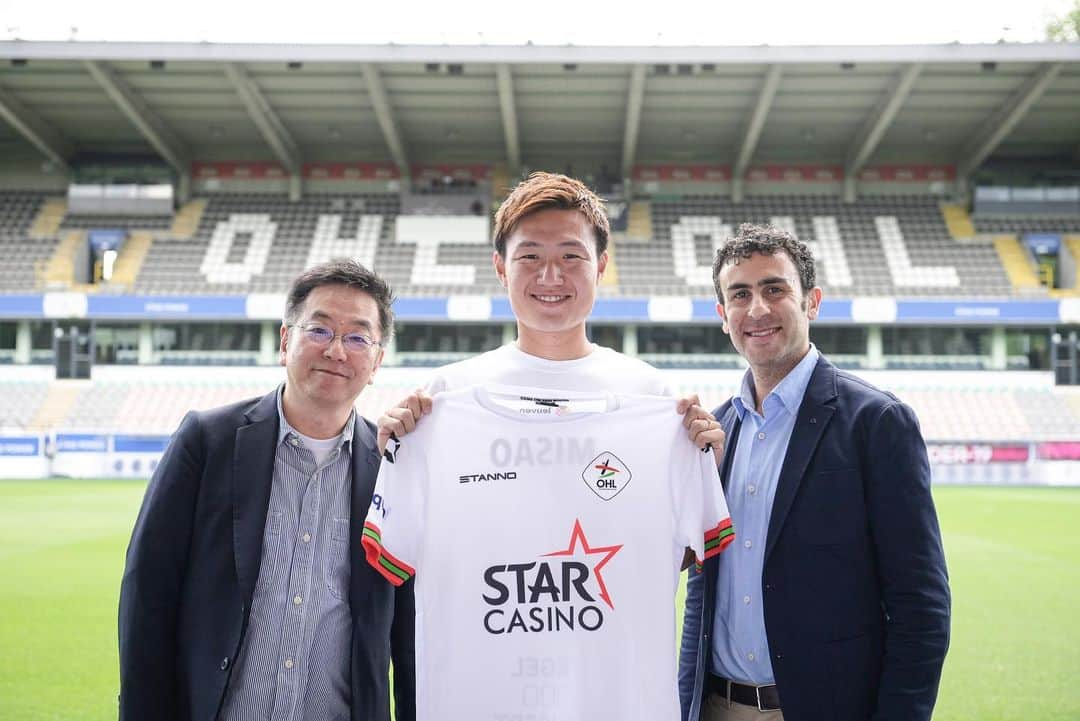 三竿健斗さんのインスタグラム写真 - (三竿健斗Instagram)「The second chapter in Europe 🇧🇪 ⁡ I’m very happy to join this club and looking forward to playing at King Power At Den Dreef Stadium.  ⁡ 第二章スタート！！ 今シーズンは17番で行きます🔥 ⁡ #ベルギー #ルーヴェン#belgium#leuven #kingspower#三竿健斗」7月20日 6時31分 - kento_misao