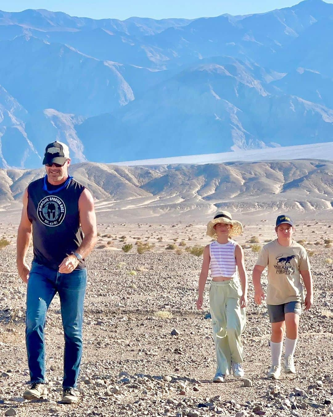 タック・ワトキンスのインスタグラム：「Death Valley is a ghost town in mid-July. 🌵💀🌵 #118°InTheShade」