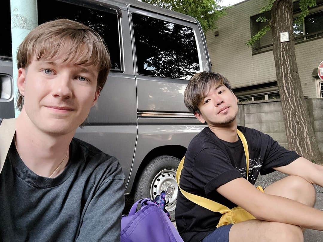 Seigo & Brenさんのインスタグラム写真 - (Seigo & BrenInstagram)「Recently we are having BAD BAD lucks… we are sad and depressed during these days. But we have to remember that we have each other, friends and you guys.  Thank you for your support and kindness. We always appreciate you guys.  Love you all.  最近悲しいことが続いてて落ち込む日が続いています。だけど自分たちにはお互いを思う人がいて、友達がいて、みんながいるのを忘れないようにしないとね。 いつも温かい応援ありがとうございます！ みんな大好きです！」7月20日 8時24分 - seigoandbren